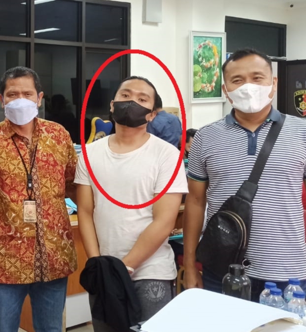  Sebar Foto Tak Senonoh Peminjam, Admin Pinjol Dibekuk Polisi