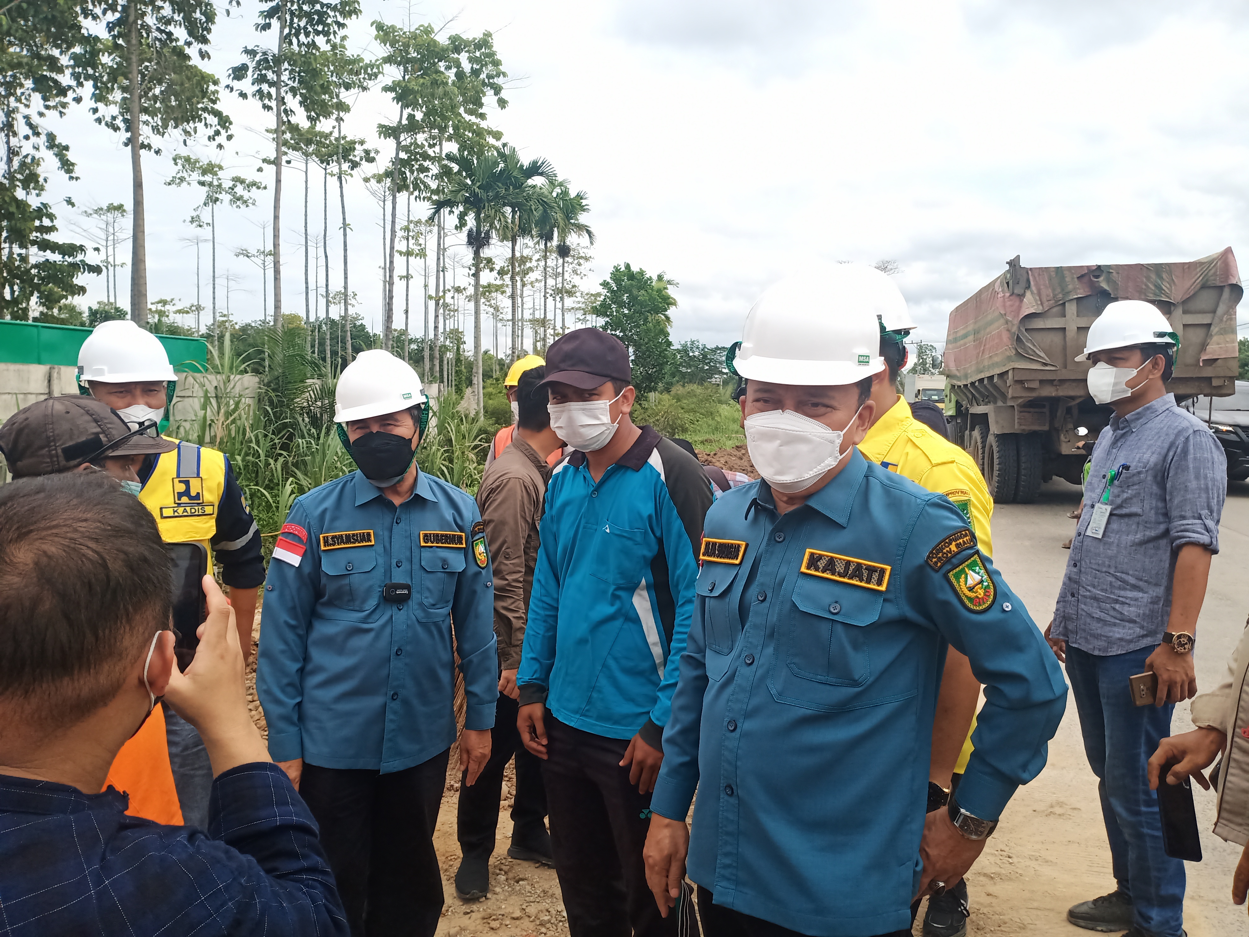 Bantu Masyarakat di Masa Pandemi, Kajati Riau Apresiasi Kegiatan Padat Karya