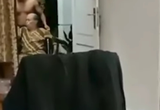 Tega!  Oknum Prajurit TNI AU di Riau Usir Ibu Mertuanya yang Lumpuh