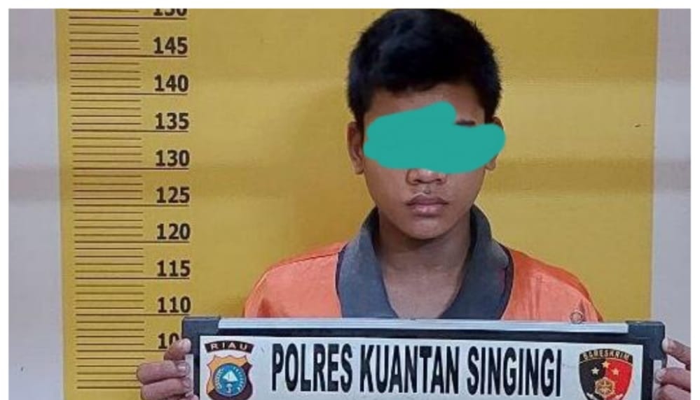Sakit Hati,Siswa di Kuansing Bakar Sekolah dan Siram Guru Dengan BBM