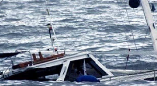 Ditabrak Kapal Besi, KM Bermuatan Kayu Tenggelam Dua POB Dikabarkan Hilang