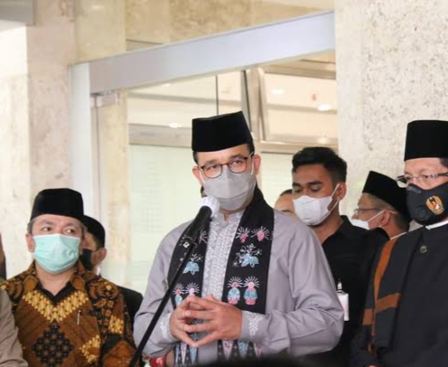 Anies dan Wagub Lakukan Salat Ghaib untuk Emmeril