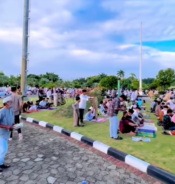 Diikuti Ribuan Warga Salat Idul Adha 1443 Hijriah di Masjid Agung An Nur Berlangsung Hidmat
