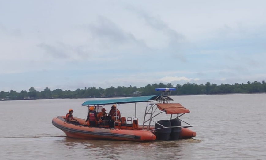 Seorang Pria Tua di Inhil Hilang Setelah Jatuh dari Pompong Saat Menjaring Ikan