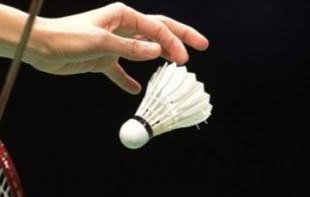 Semarakkan HUT Riau ke 65, Pemprov Gelar Turnamen Badminton Antar OPD