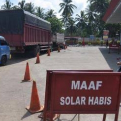 Solar  Langka, Gubri Minta Mobil Mewah Tidak Ikut Antrean BBM Subsidi
