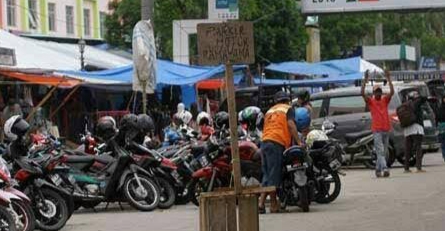 Banyak Pengaduan, Dishub Pekanbaru Bakal Tertibkan Jukir Nakal