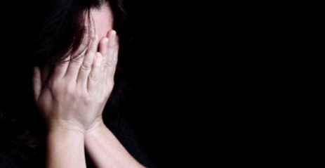 Bejat! Oknum Camat di Pelalawan Cabuli Siswi Magang di Kantornya