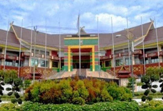 Ini Komentar Warga Saat Anggota DPRD Riau Dikabarkan Stuban ke Luar Negeri