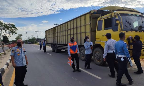 Selama 2022, Dishub Riau Tilang Ribuan Truk ODOL 