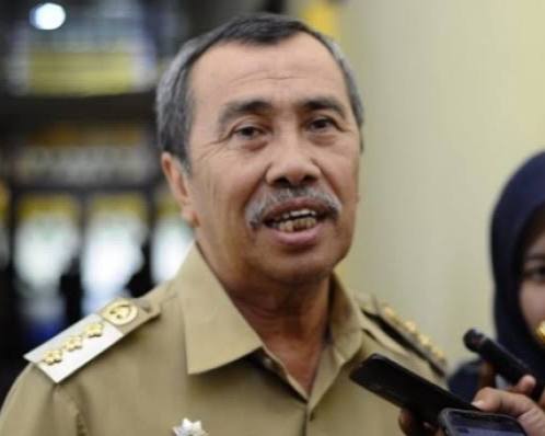 Kunjungi UPT Samsat Bengkalis, Gubri Ingatkan Pegawai Tidak Persulit Warga