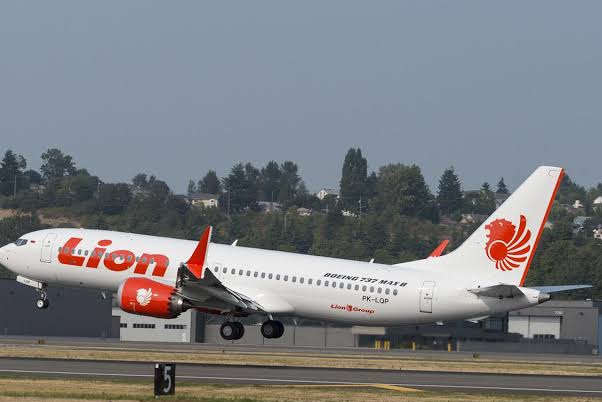 Diduga karena Mesin Terbakar, Pesawat Lion Air Terpaksa Return to Base