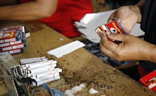Cukai Rokok Bakal Naik Tahun 2023 dan 2024, PHK Mengancam?
