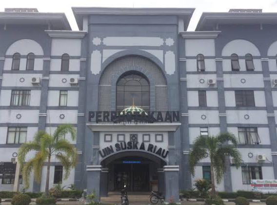 Tidak Terima Tunjangan Kinerja Dipotong, Dosen UIN Suska Lakukan Aksi