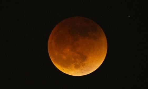 Besok 8 November 2022 Gerhana Bulan Total, Ini Waktu dan Wilayahnya 