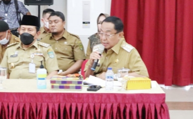 Wardan Ungkap Penghambat Distribusi Sembako di Inhil dalam Rapat TPID