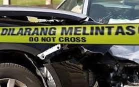 Dua Penumpang Minibus Tewas Korban Kecelakaan di Depan Gate I PT PHR