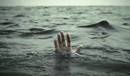 ABK KM Kurnia Tenggelam di Pelabuhan Buton Sungai Apit