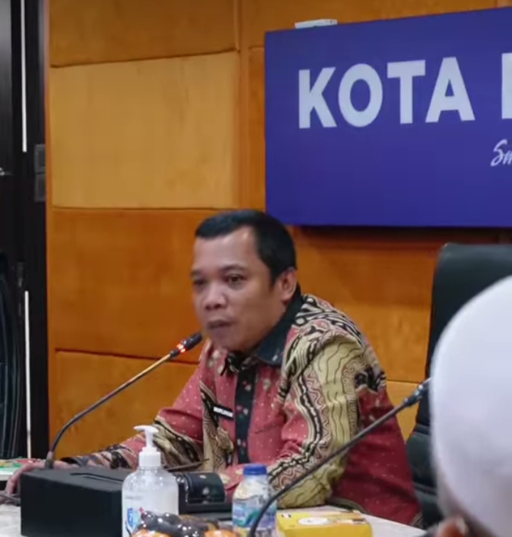Pemko Pekanbaru Terapkan Sanksi Tipiring Bagi Warga Buang Sampah Sembarangan