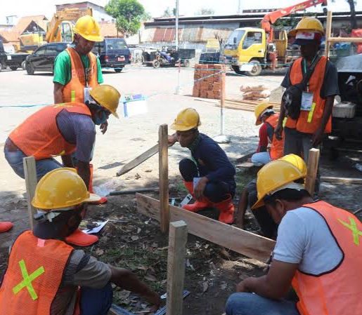 Kemenaker Pastikan Perppu Cipta Kerja Tidak Mengurangi Hari Libur Pekerja