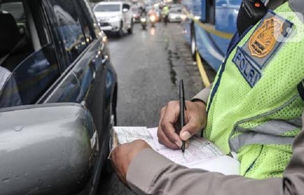 Polisi Bakal Terapkan Lagi Tilang Manual?