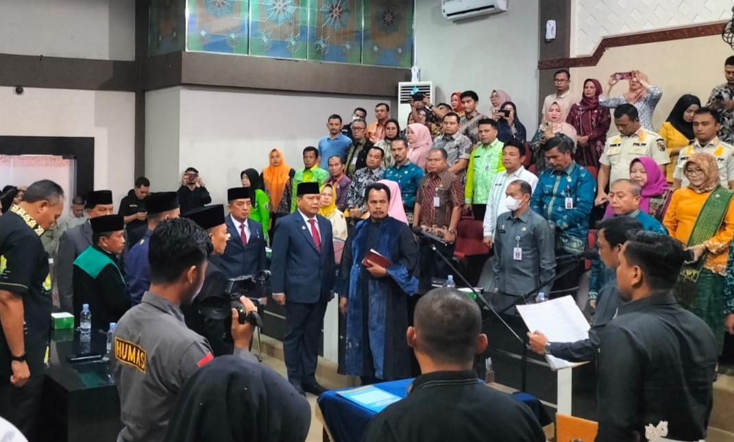 Muflihun Lantik 4 Kepala OPD, Zulfahmi Adrian Kembali ke Jabatan Lama