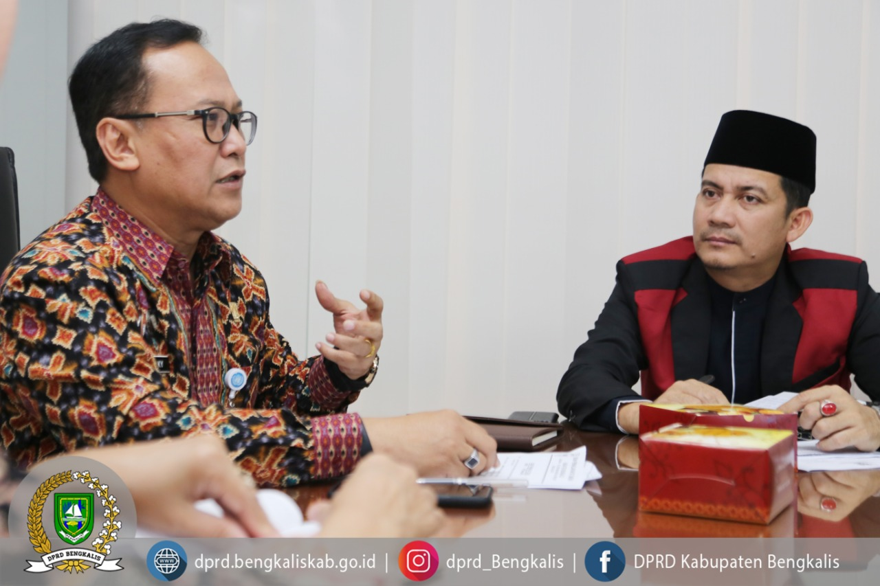 Bahas 20 Propemperda, Bapemperda Minta Saran Kanwil Kemenkumham Riau  