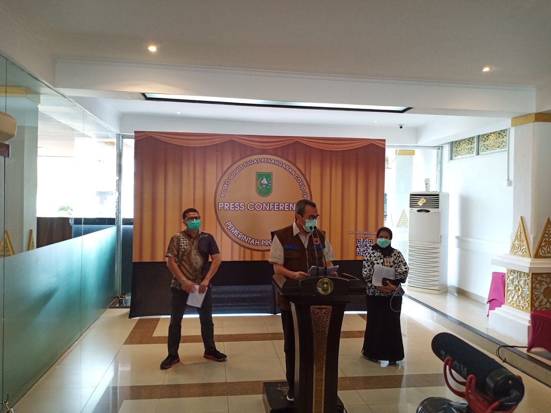Gubri Umumkan Pasien Positip Covid-19 di Riau Bertambah Empat Orang Lagi