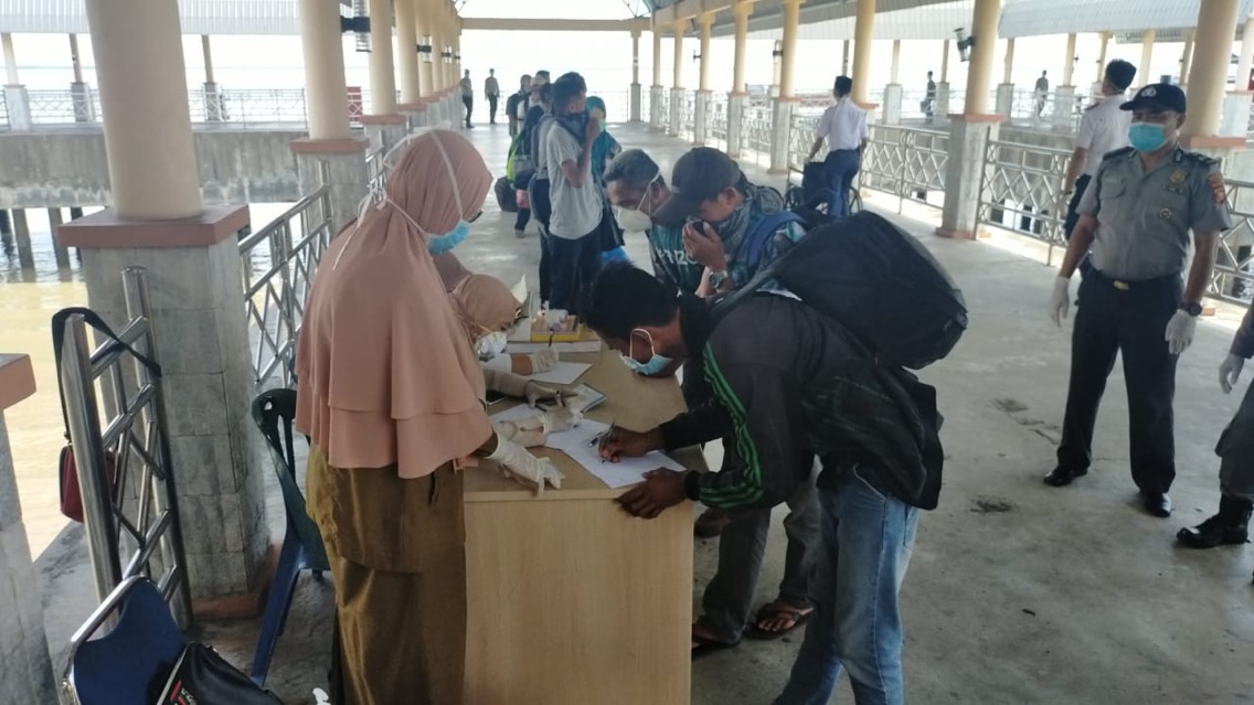 9 Warga Bengkalis dari Malaysia Sampai di Pelabuhan BSL Bengkalis