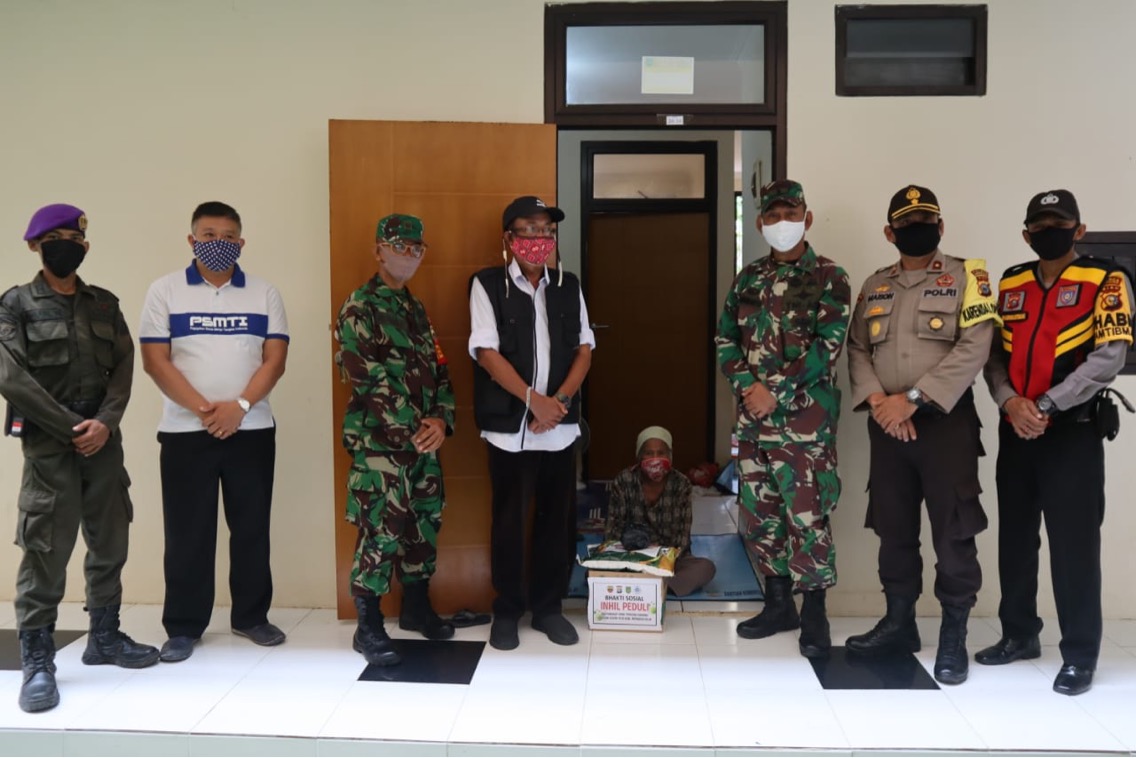 Tim Gugus Tugas dan Relawan PSMTI Bantu Penghuni Rumah Susun 