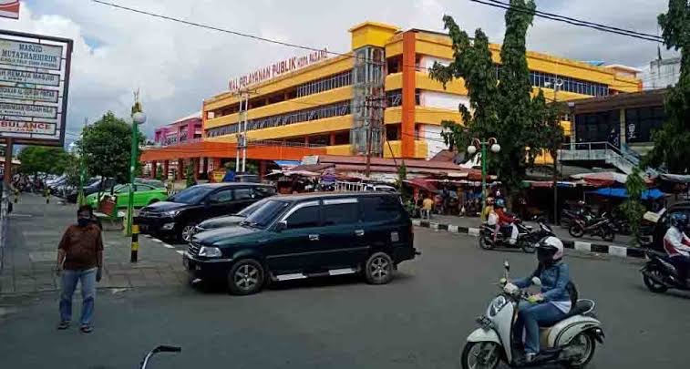 36 Pedagang Pasar Raya Padang Positif Corona, 3 Orang Meninggal Dunia