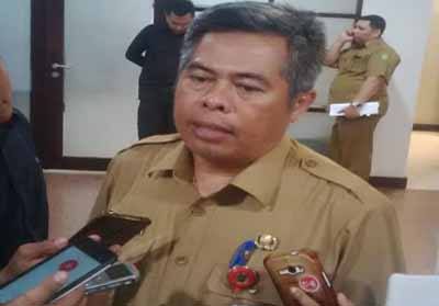 Warga Pekanbaru Banyak Keluhkan Jalan Rusak ke Gubri Melalui e-Lapor