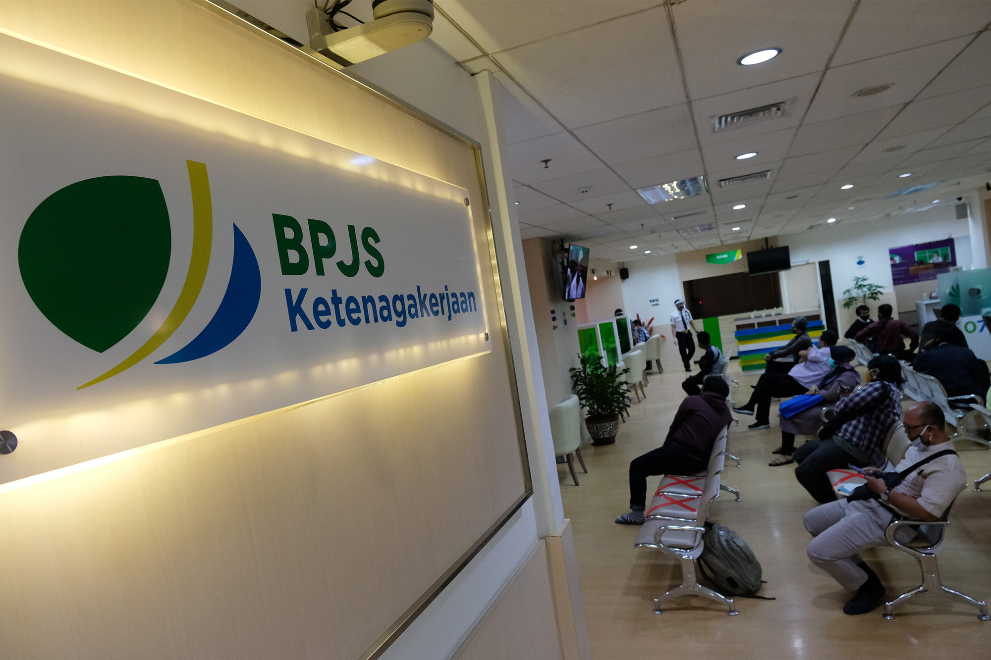 Banyak PHK, Pencairan JHT BPJS Ketenagakerjaan Melonjak!