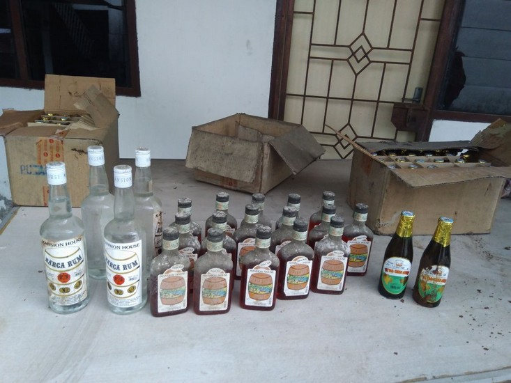 Pelajar Tewas setelah Minum Oplosan Racikan Sendiri