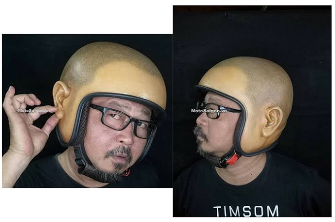 Unik, Helm Betuk Kepala Botak Manusia