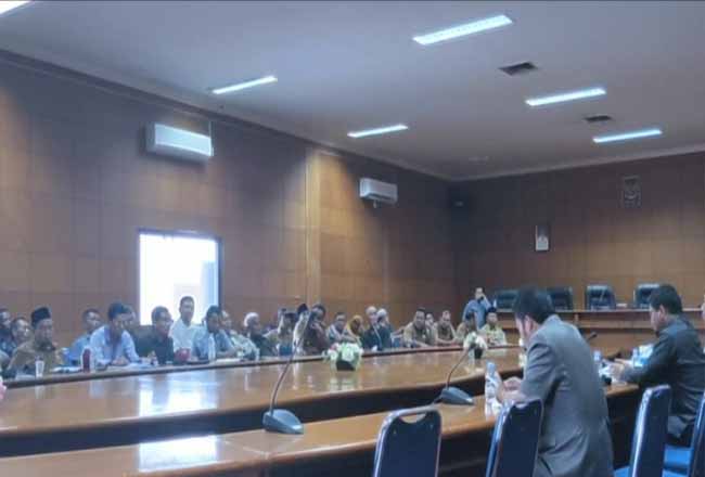 Masyarakat Siak Minta Penyelesaian Lahannya yang Diserobot PT DSI