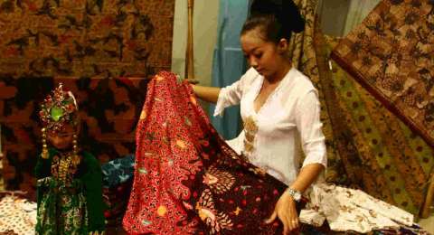 Viral Batik Diklaim Milik China, Warganet Indonesia Bersuara