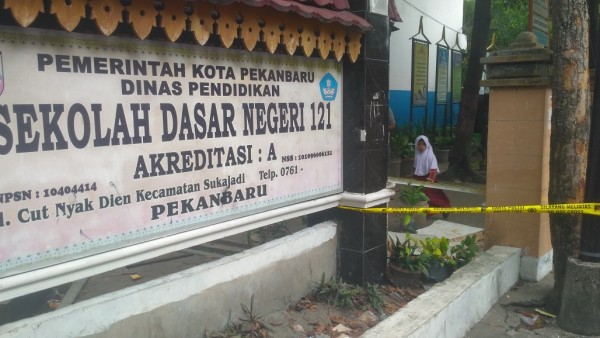 Jumpai Pihak Keluarga, Disdik Kota Pekanbaru Akan Tanggu Biaya Perawatan Siswi SDN 121 Korban Pagar Roboh