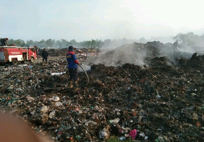 Protes Pembakaran Sampah di TPA, DLH Meranti: Jadi Dilema untuk Kita