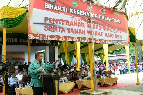 Bakti Kesehatan di Tambang, Wagubri Ajak Masyarakat Jaga Kekompakan