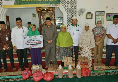Bupati Siak Serahkan Zakat dan Kukuhkan UPZ Masjid se-Kecamatan Mempura