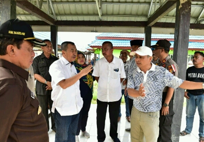 Gubri Kunjungi Puskesmas Tengku Sulung di Inhil