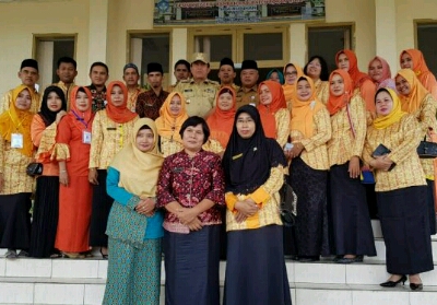 Bupati Rohul Tinjau Pelaksanaan UNBK di SMAN 1 Rambah yang Diikuti 272 Pelajar