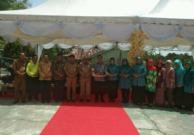 Bupati Rohul Sukiman Hadiri Penilaian PHBS Tingkat Provinsi Riau di Desa Air Panas