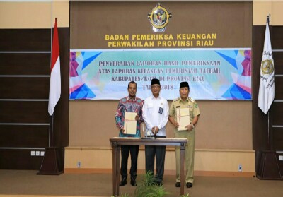 Rohul Kembali Raih WTP LHP Keuangan 2018 dari BPK Perwakilan Riau