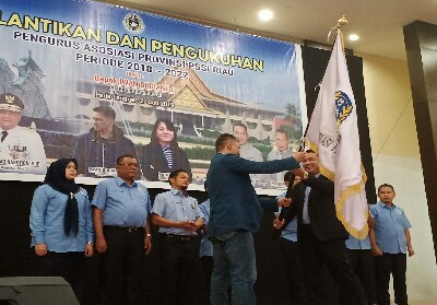 Plt Ketum PSSI Lantik Exco PSSI Riau