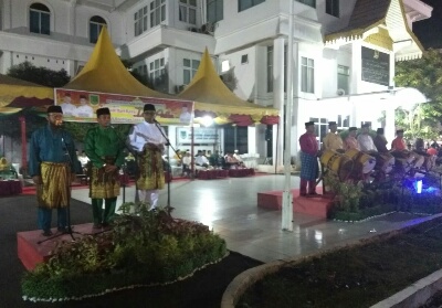 Semua OPD Rohil Ikut Serta Malam Pawai Takbir, Bupati Suyatno: Luar Biasa