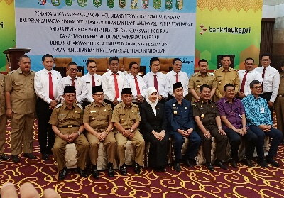 Gubri dan Kajati Tandatangani MoU Perpanjangan Datun Deklarasi Penyelamatan Aset