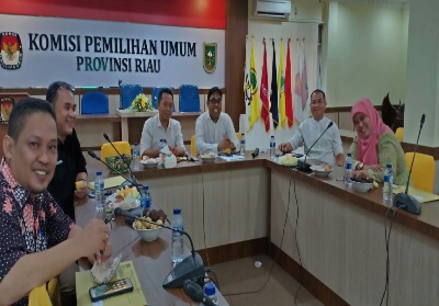 Ketua PWI Riau Jadi Ketua Tim Penilai KPU se-Riau