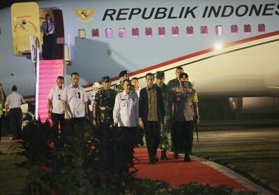 Tiba di Pekanbaru, Presiden Langsung Gelar Rapat Bersama Pejabat Pusat dan Riau di Novotel